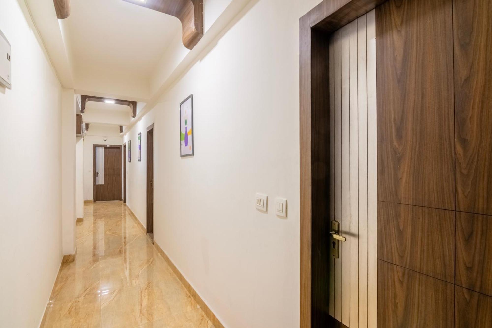 Treebo Petals Banquet & Suites - Kalküta Dış mekan fotoğraf