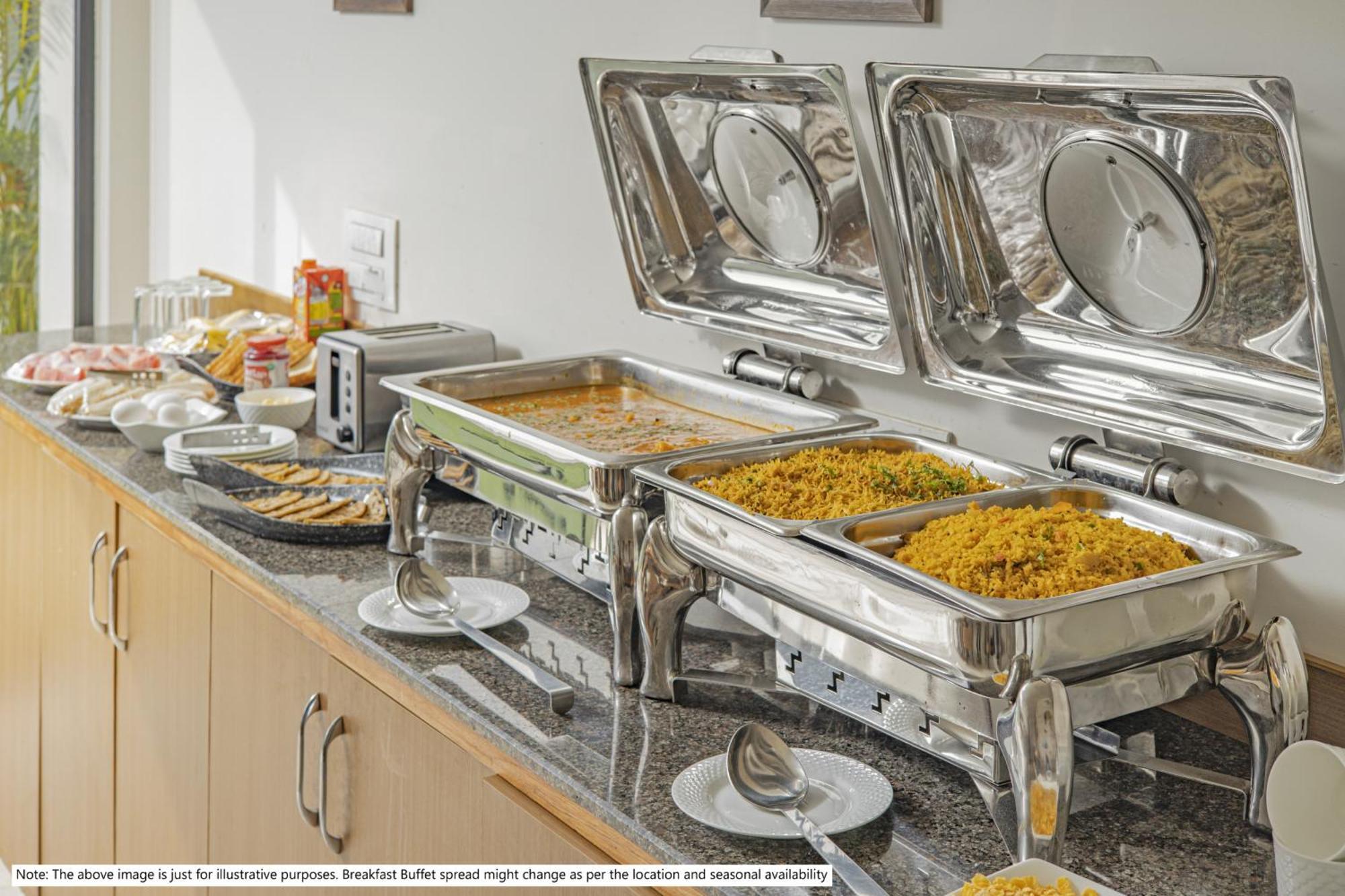 Treebo Petals Banquet & Suites - Kalküta Dış mekan fotoğraf